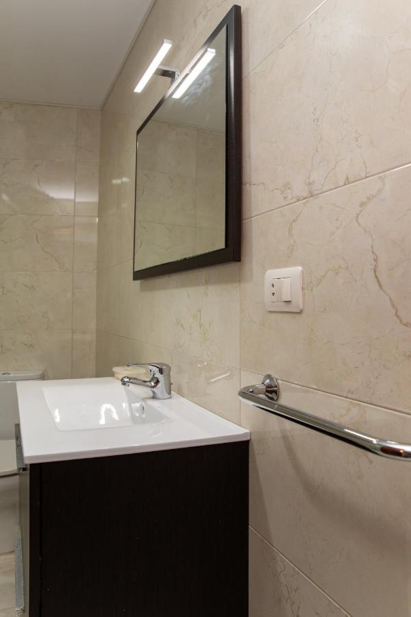 Apartamento Precioso piso en pleno centro de A Guarda Exterior foto
